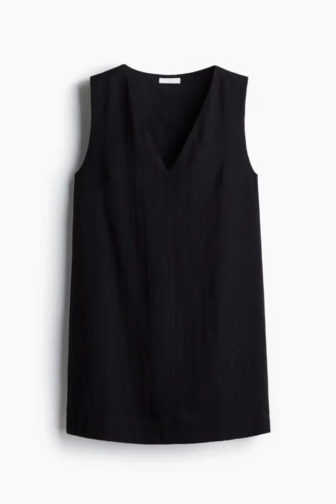 Straight-cut shift dress with a V-neckline